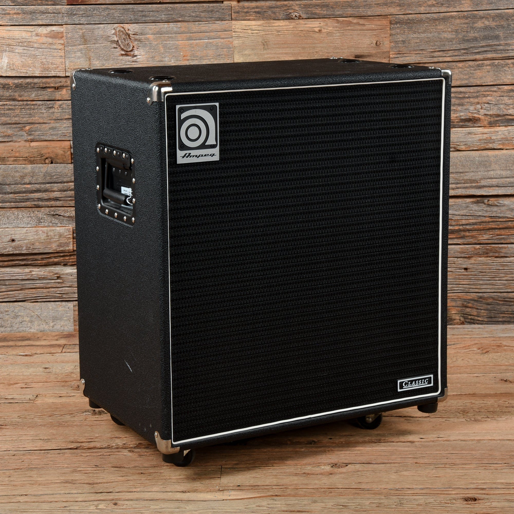 Ampeg SVT-410HE