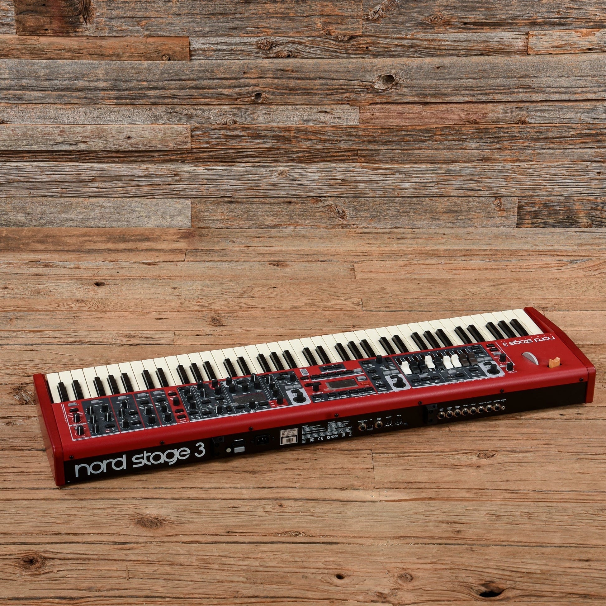 Nord Stage 3 Compact 73